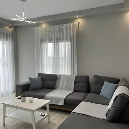 Luxury Esmeralda Sozopoli